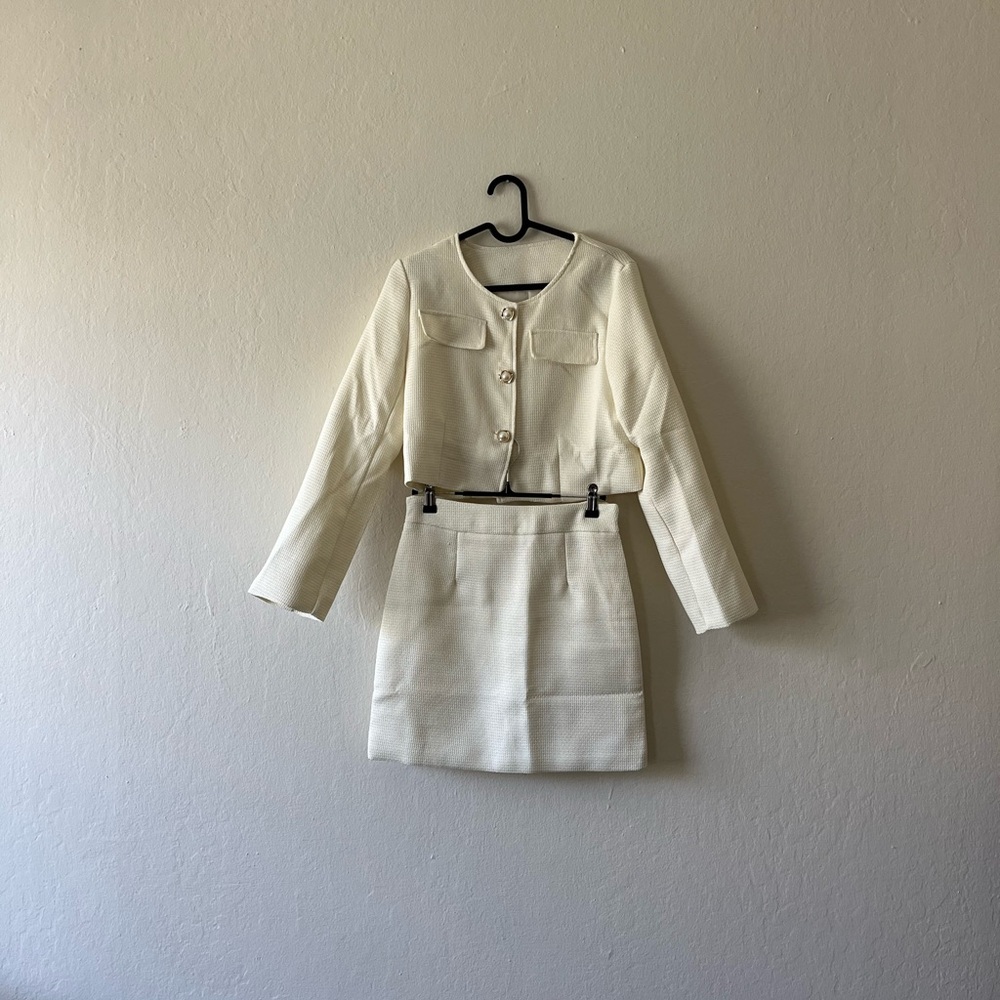 Elegant Cream Skirt Set